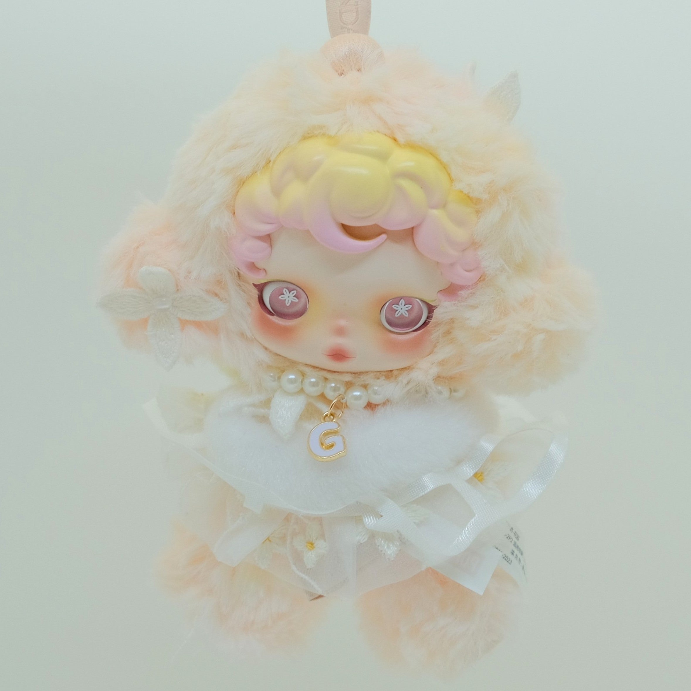 LAAF Doll Pearl Letter Necklace – Accessory for 20cm Plush Dolls (Labubu, Skull Panda, Twinkle Twinkle)