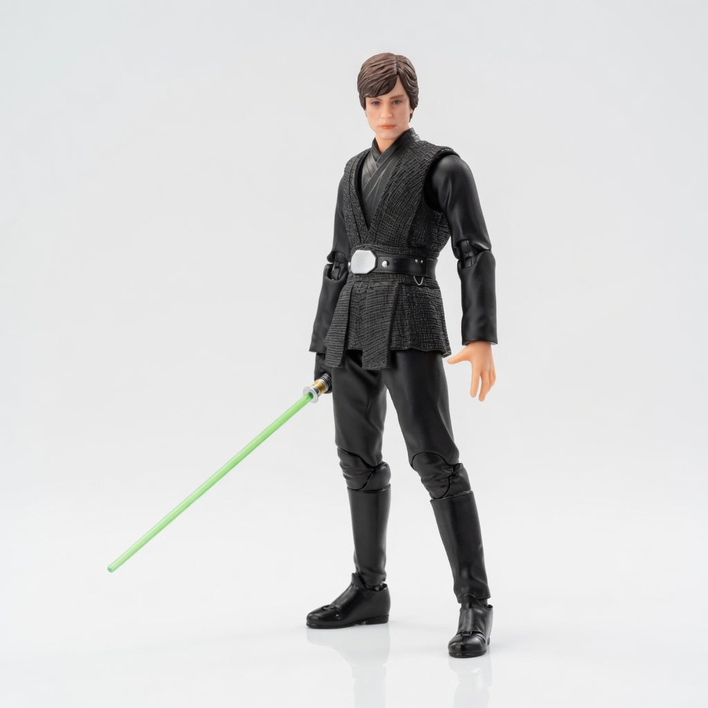 ZD Toys Star Wars: Luke Skywalker Toy Figure with Lightsaber – Star Wars Collectibles