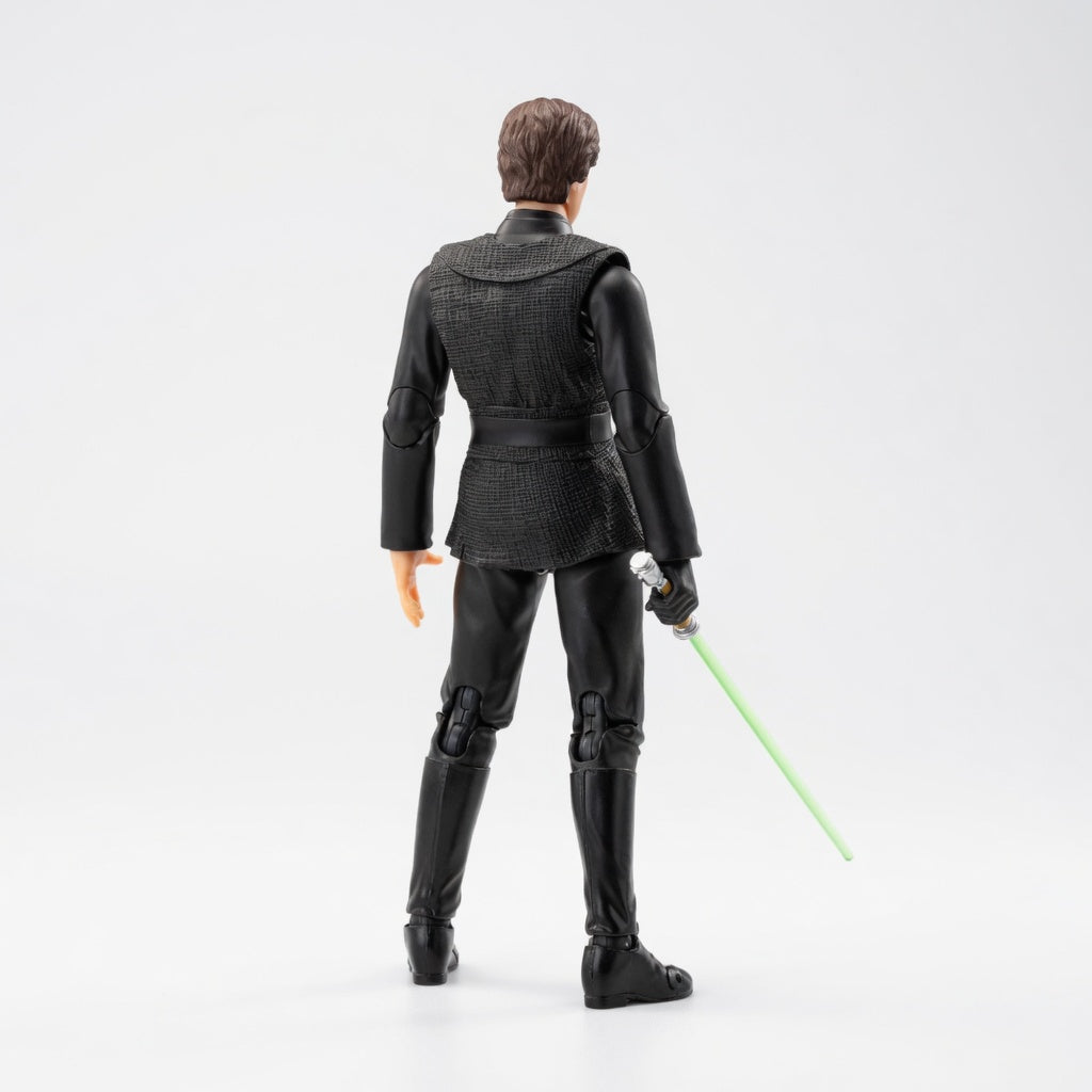 ZD Toys Star Wars: Luke Skywalker Toy Figure with Lightsaber – Star Wars Collectibles