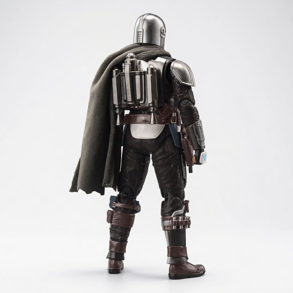 ZD Toys Star Wars: The Mandalorian Collectible Action Figure – Beskar Armor Edition